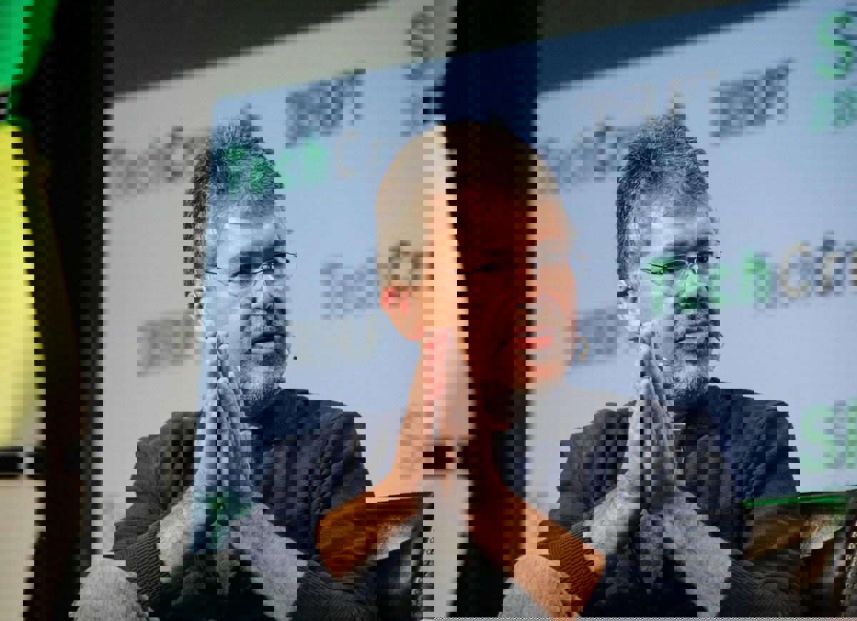 Apple bổ nhiệm lãnh đạo AI mới khi John Giannandrea rời đi