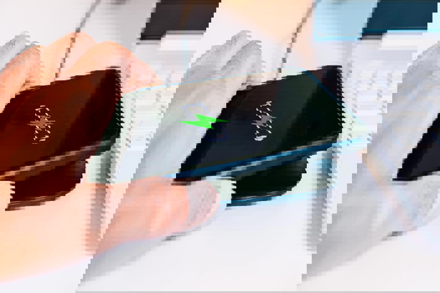 Cách sạc không dây đạt công suất tối đa cho điện thoại