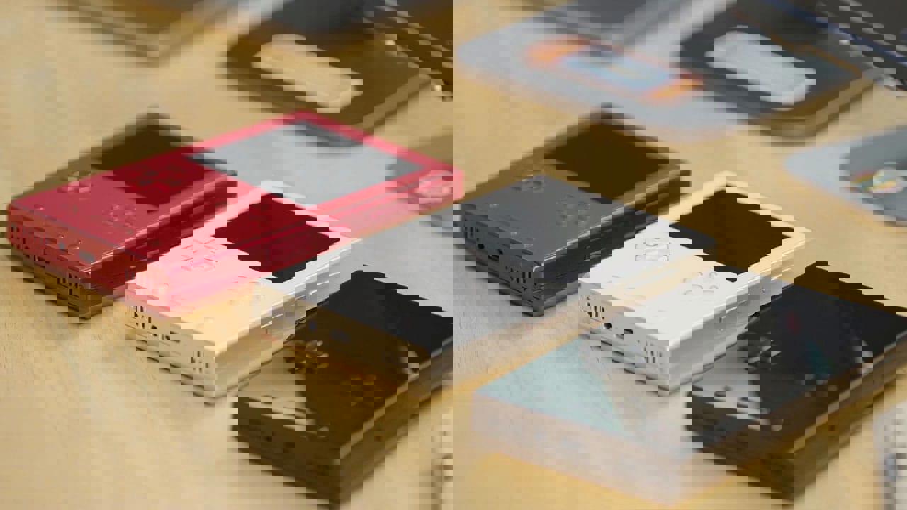 AYANEO cuối cùng trình diễn máy chơi Pocket Vert handheld