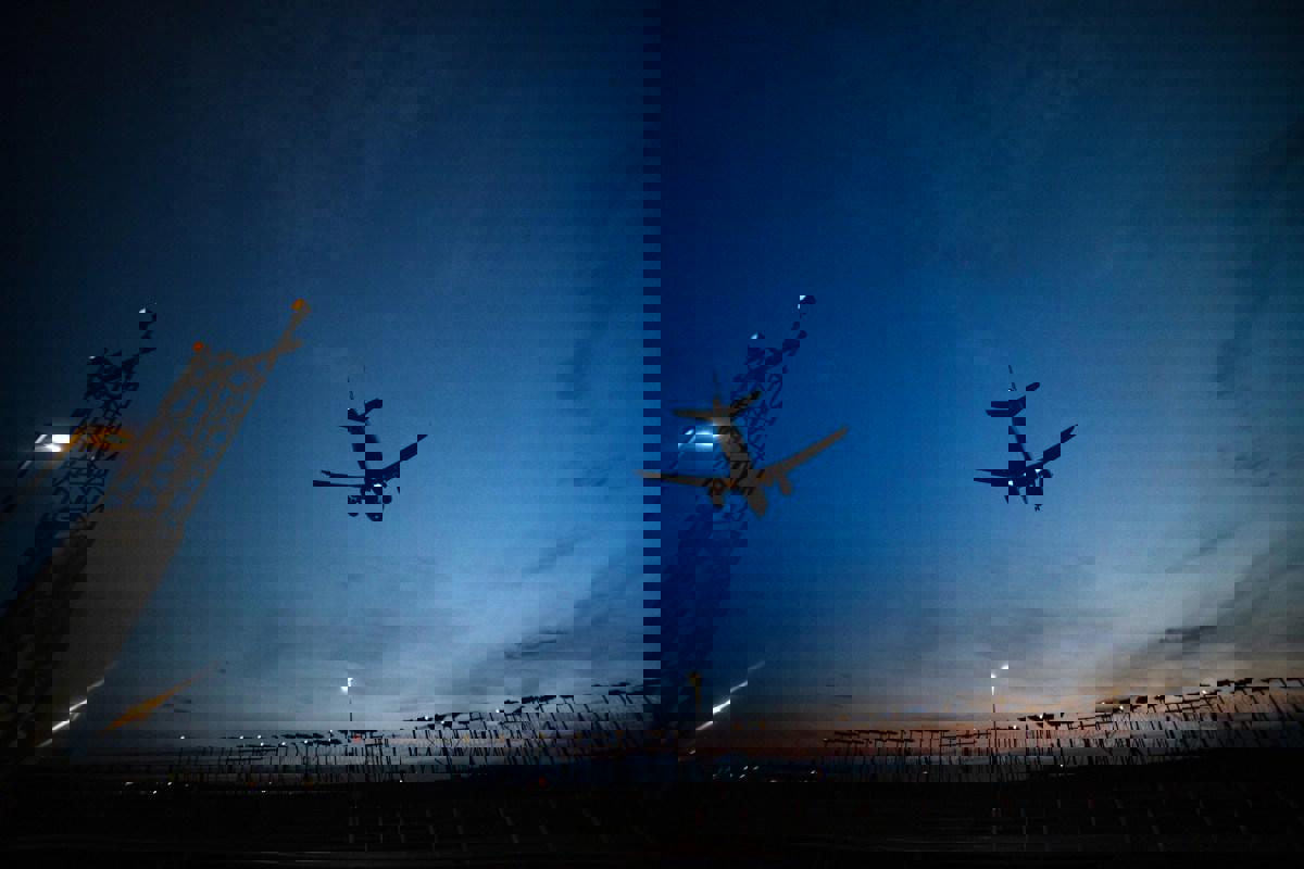 Airbus yêu cầu vá phần mềm cho hàng nghìn máy bay vì bức xạ Mặt Trời