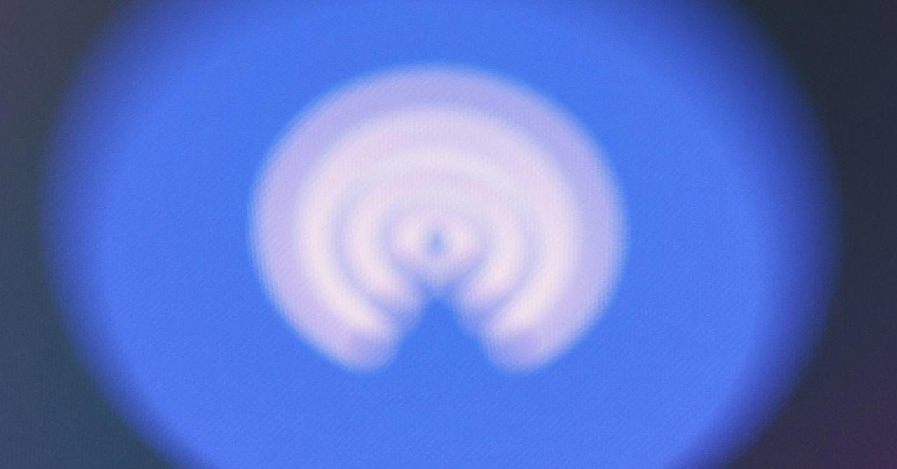 Pixel 10 giờ có thể chia sẻ file trực tiếp với AirDrop của Apple