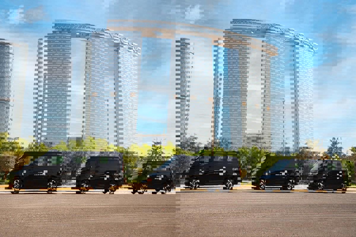 Uber và WeRide: Robotaxi không người lái chính thức vận hành ở Abu Dhabi