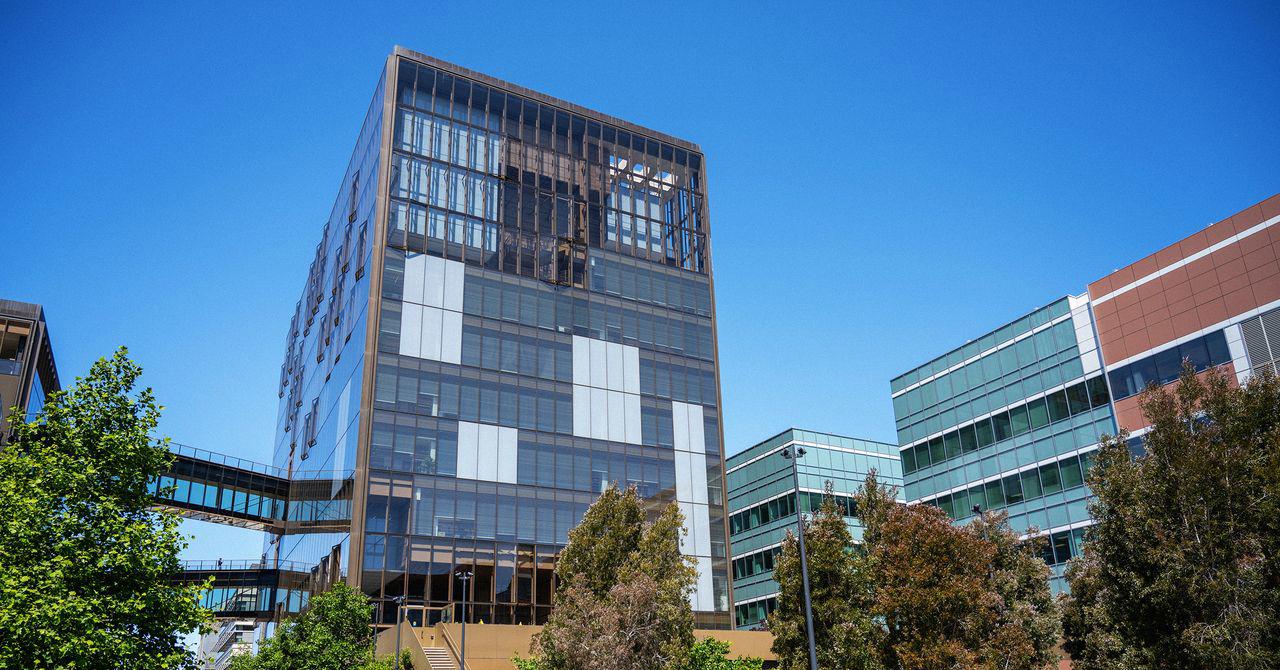 Người đứng đầu nghiên cứu sức khỏe tâm thần tại OpenAI rời công ty