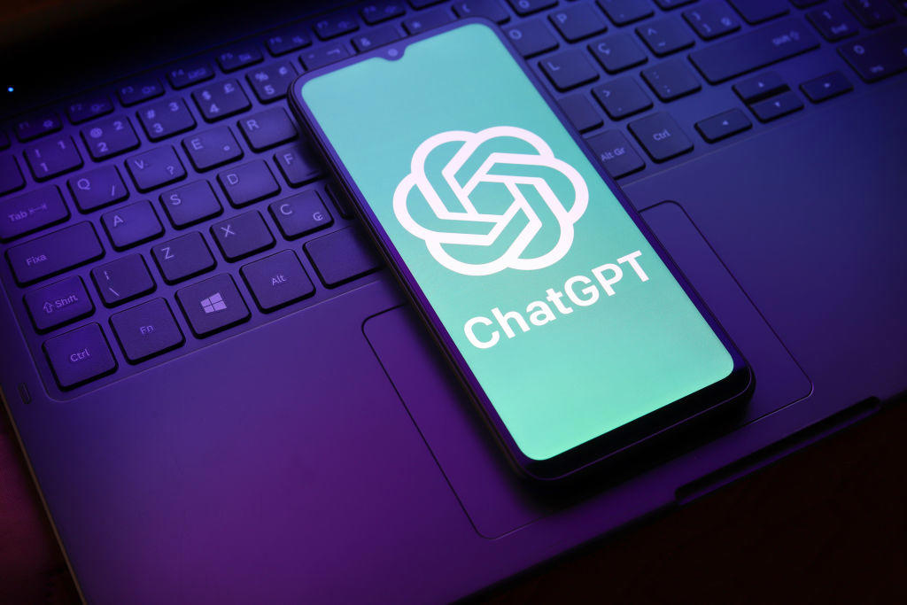 ChatGPT: Những điều cần biết về chatbot AI của OpenAI