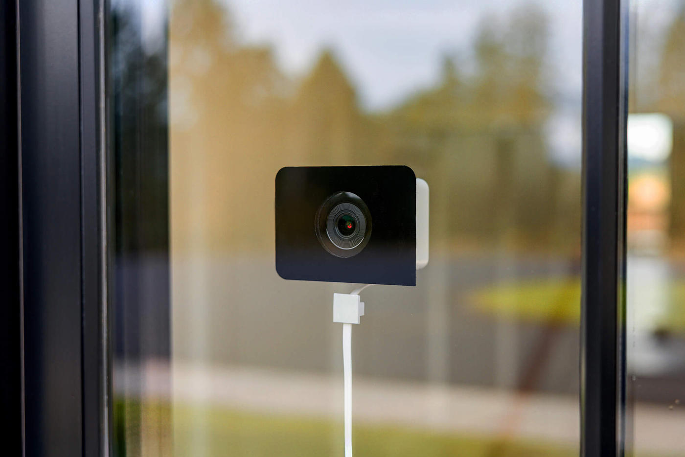 Wyze ra mắt camera cửa sổ giám sát sân từ trong nhà