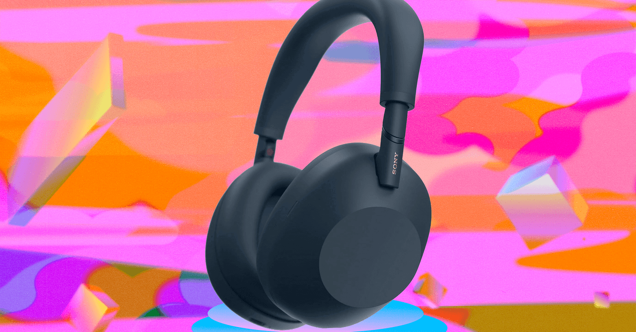 15 Best Black Friday Headphone Deals (2025): Apple, Sony, and Bose