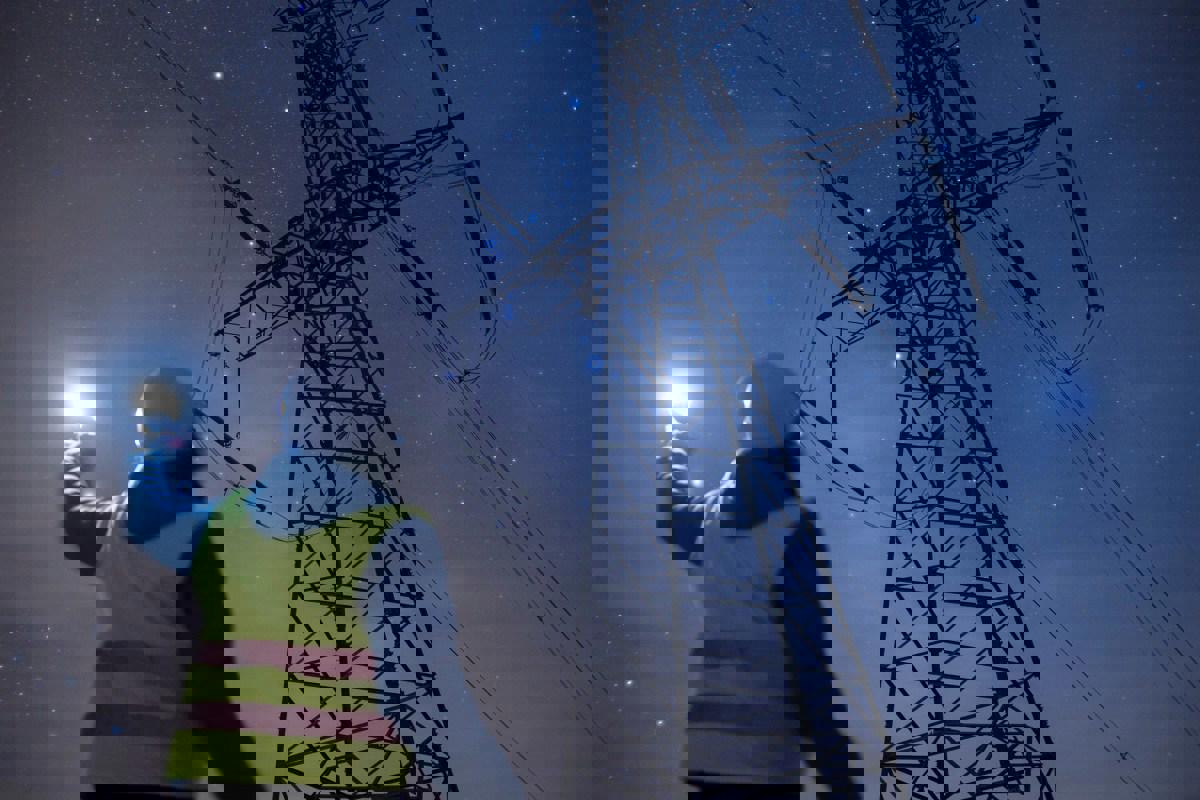 Nvidia: AI có thể giải quyết sự cố lưới điện do AI gây ra