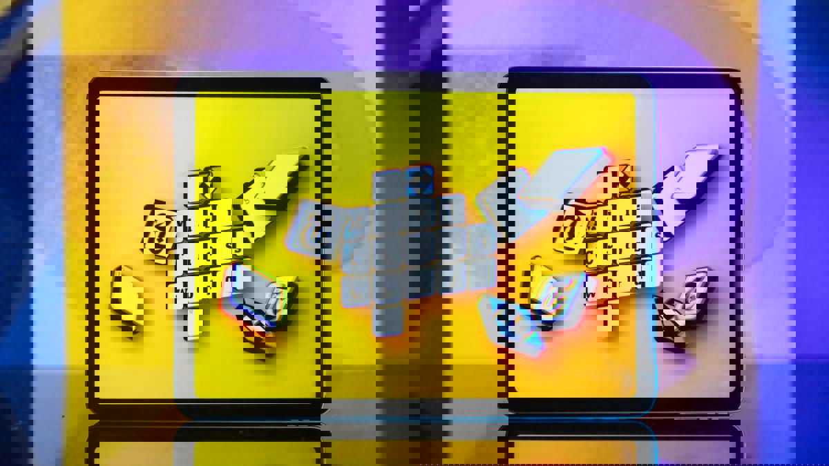 NYT Mini Crossword: đáp án và gợi ý cho 1/12/2025