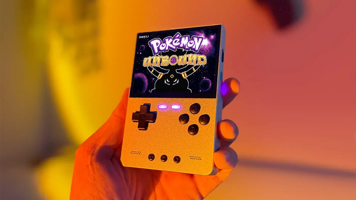 Cuối cùng tôi đã tìm thấy máy cầm tay hoàn hảo cho Pokémon ROM hacks