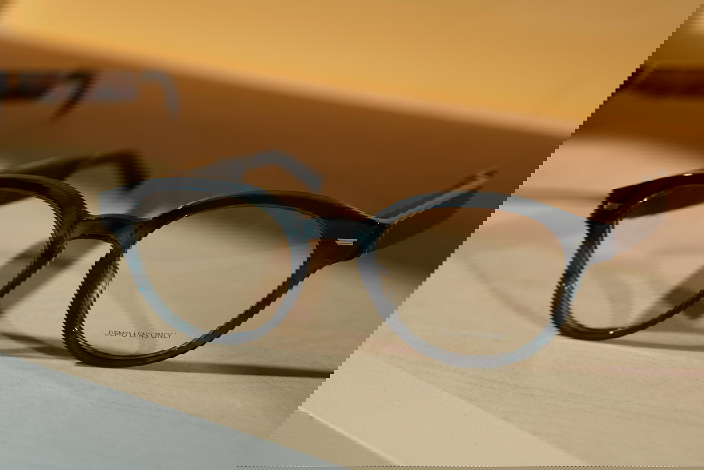 Món hời kính thông minh khiến chồng tôi không thể bỏ qua