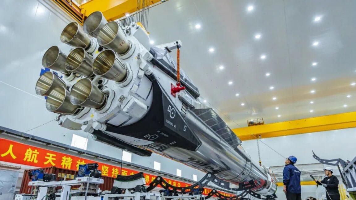 Công ty Trung Quốc có thể trở thành đơn vị đầu tiên hạ cánh tên lửa tái sử dụng