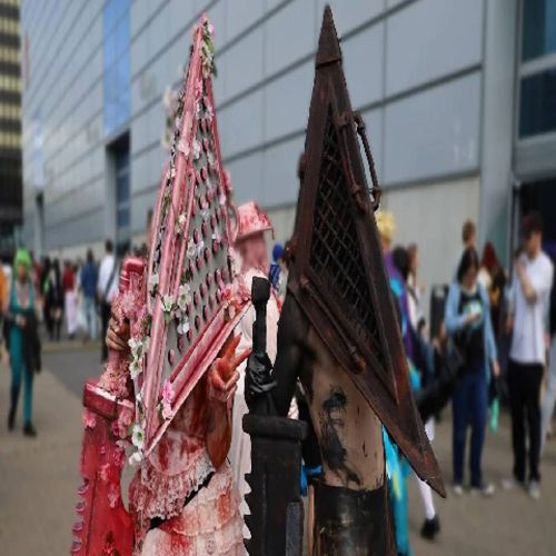 Từ nỗi sợ đến cosplay: Khi Pyramid Head mất đi vẻ rùng rợn