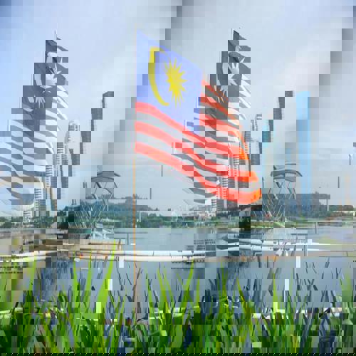 Malaysia cân nhắc cấm người dưới 16 tuổi dùng mạng xã hội từ 2026