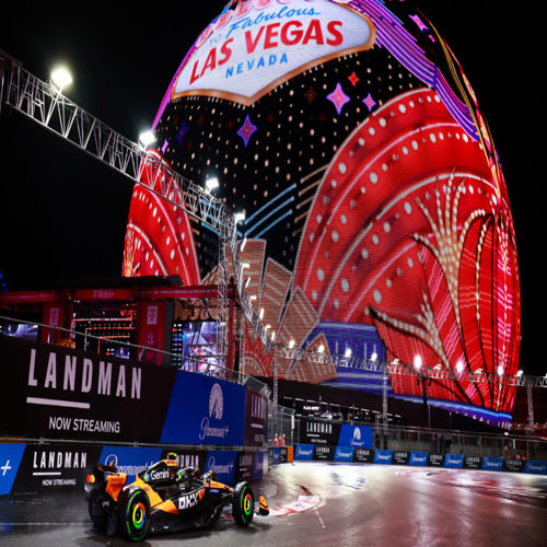 F1 ở Las Vegas: Môn thể thao 200 mph như soap opera