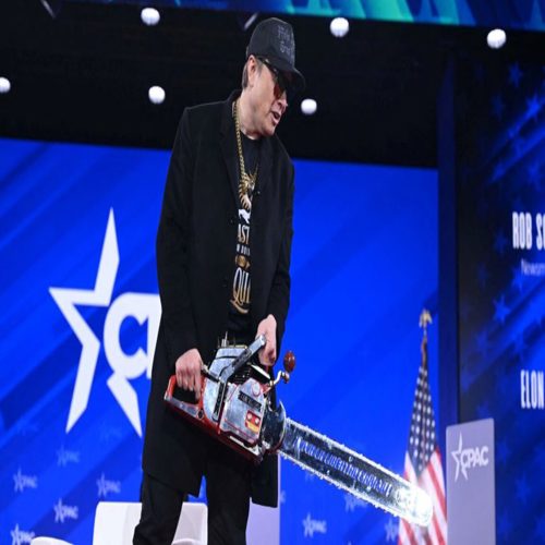 DOGE “cắt cơ chứ không cắt mỡ”; 26.000 chuyên gia được thuê lại