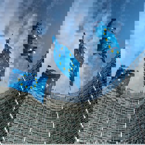 EU rút lại yêu cầu buộc nền tảng quét và xóa CSAM