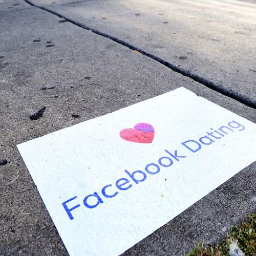 Ai thực sự dùng Facebook Dating?