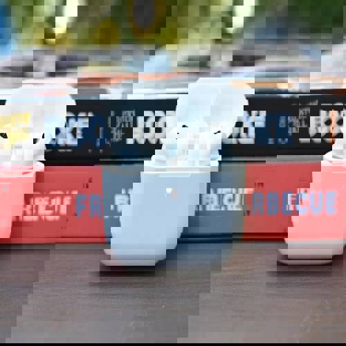 AirPods Pro 3 giảm kỷ lục: chỉ còn 199 USD