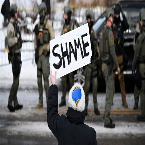 MAGA đang tái viết diễn biến vụ bắn ICE ở Minneapolis