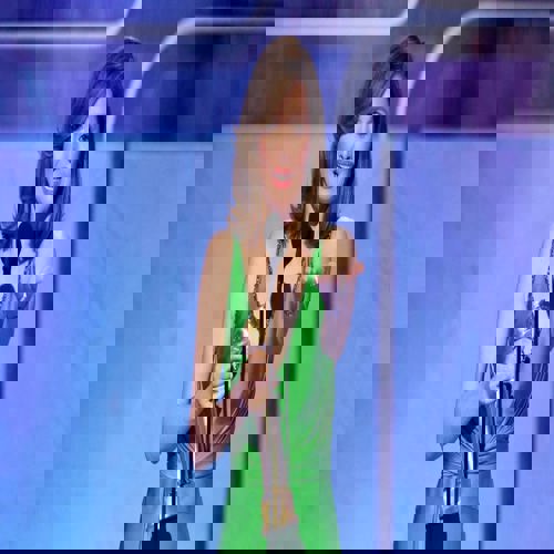 Rose Byrne tại Golden Globes: Bài phát biểu hài hước gây ấn tượng