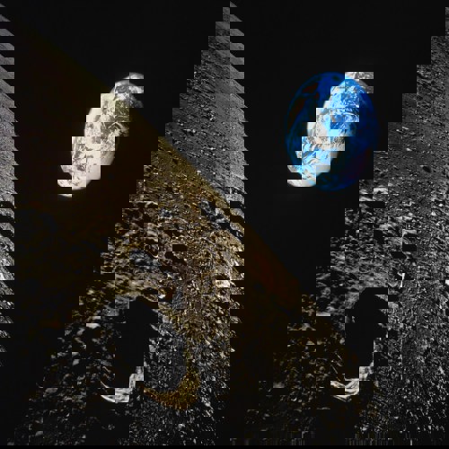 Ai được thừa hưởng các vì sao? Góc nhìn của một nhà đạo đức không gian